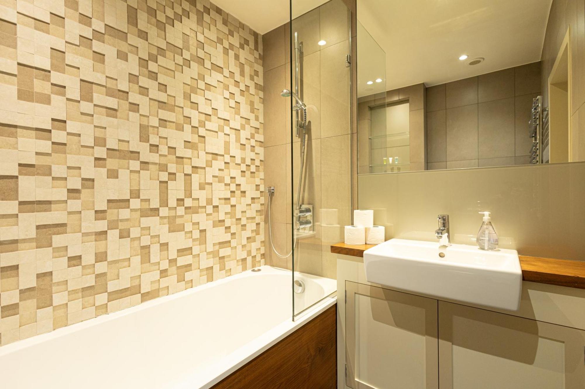 2Bedroom Gem In The Heart Of Kensington London Ngoại thất bức ảnh
